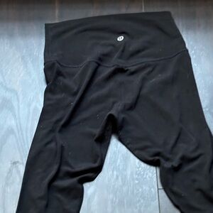 Black Lululemon leggings
